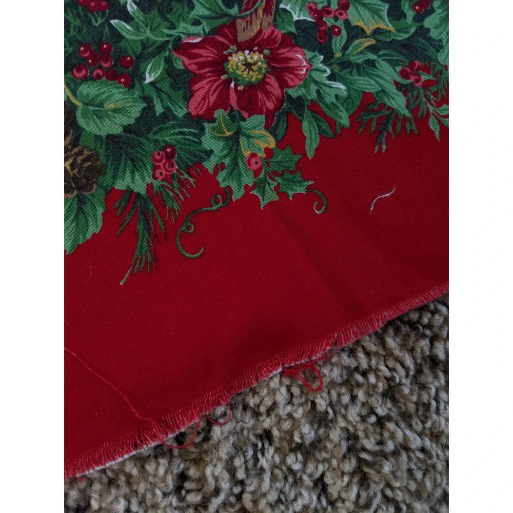 Vintage Christmas Apron Cut & Sew Fabric Panel,‎ Cranston VIP Cardinals & Holly